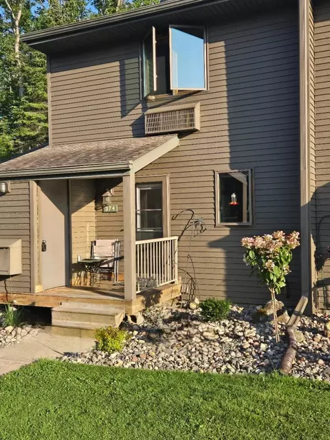 374 Quadna Mountain Rd, Hill City, MN 55748