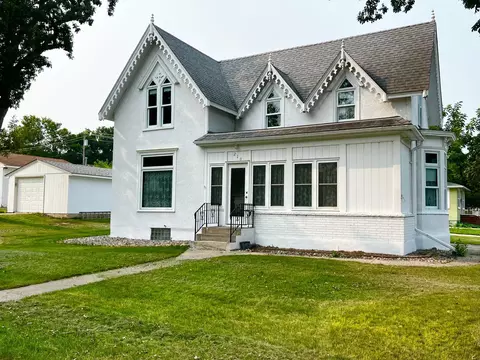 210 7th Ave, Granite Falls, MN 56241