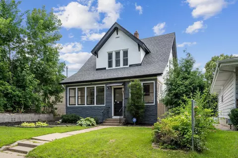 974 Jessamine Ave E, Saint Paul, MN 55106