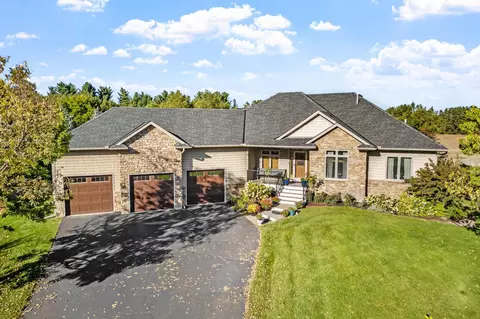 21011 Lander Ct NW, Elk River, MN 55330