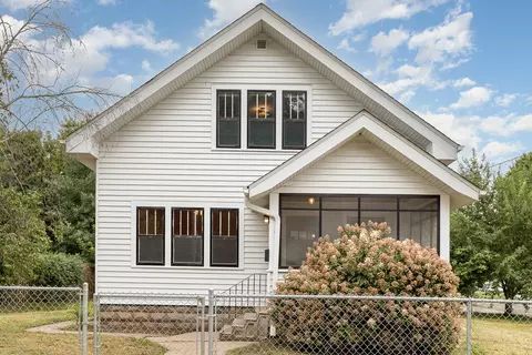 440 15th St, Red Wing, MN 55066