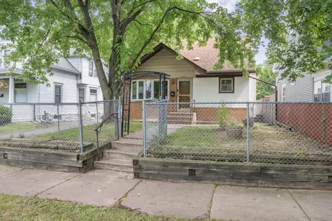 1190 Jessie St, Saint Paul, MN 55130