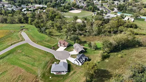 205 Sweetwater Dr, Rollingstone, MN 55969 photo 9