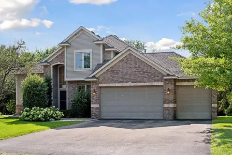 9805 Greenspruce Ave N, Brooklyn Park, MN 55443