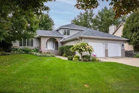 1854 20th Ave NE, Rochester, MN 55906