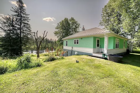 7199 E Central Lakes Rd, Eveleth, MN 55734
