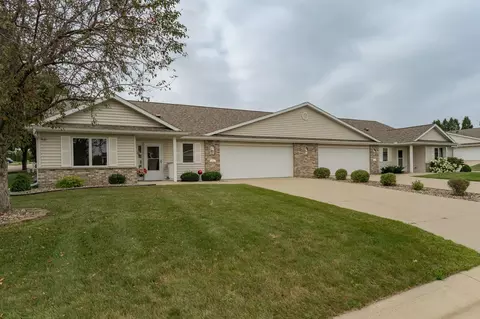 705 15 12 Ave NW, Kasson, MN 55944