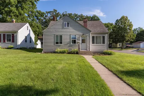 904 W Cavour Ave, Fergus Falls, MN 56537