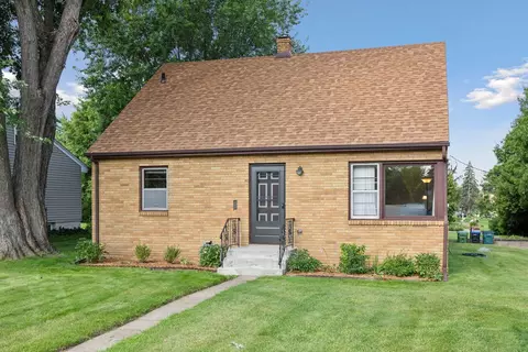 2191 Hamline Ave N, Roseville, MN 55113
