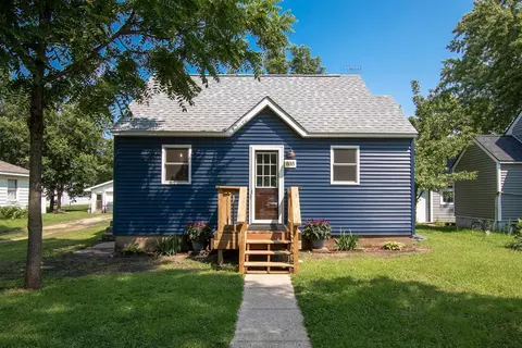 635 E South St, Litchfield, MN 55355