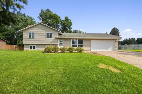 8516 Indian Blvd S, Cottage Grove, MN 55016