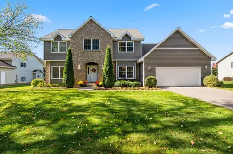 1507 W Oakes Dr, Saint Cloud, MN 56303
