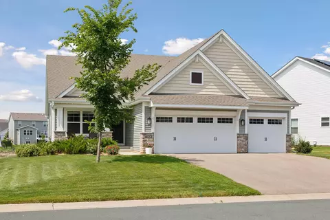 13949 Ashley Ct, Rosemount, MN 55068