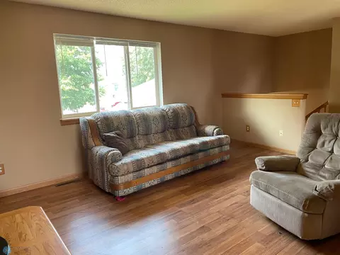 903 9th Ave SE, Barnesville, MN 56514 photo 4