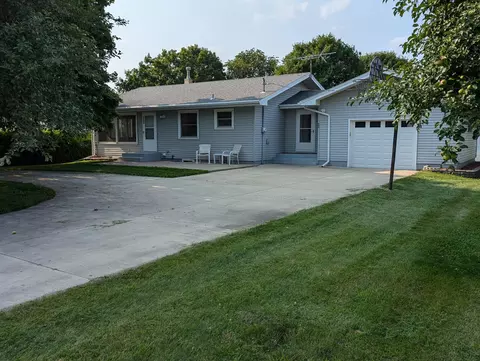 680 Broadway St E, New Germany, MN 55367