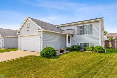 5733 20th St S, Fargo, ND 58104