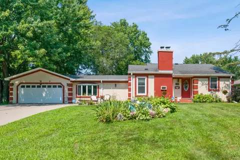 3320 Terrace Ln, Golden Valley, MN 55422