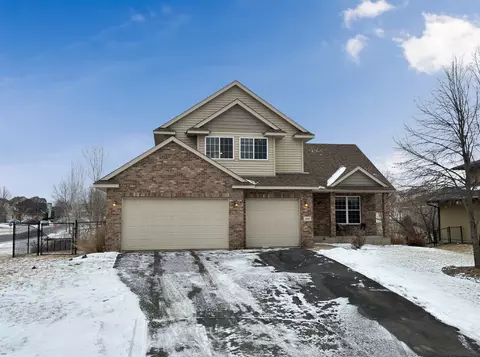 460 Rowena Curv, New Market, MN 55054