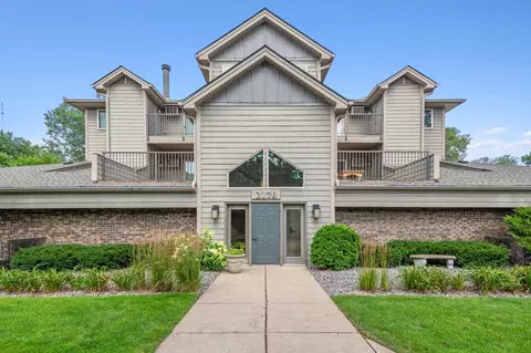 2170 Ridge Dr #14, Saint Louis Park, MN 55416
