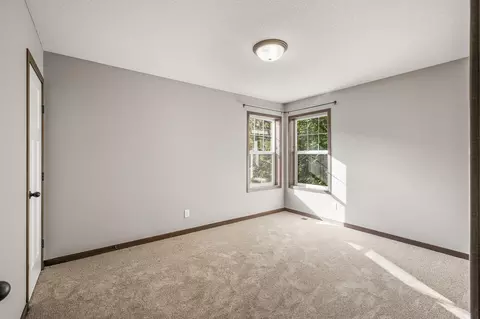 Bedroom - 5930 Sunset Rd, Mound, MN 55364 photo 6 of 11