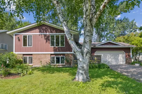 1485 Prairieland Ave, Maple Plain, MN 55359 photo 2