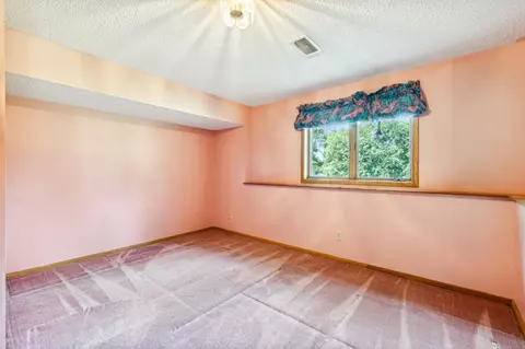 1485 Prairieland Ave, Maple Plain, MN 55359 photo 12