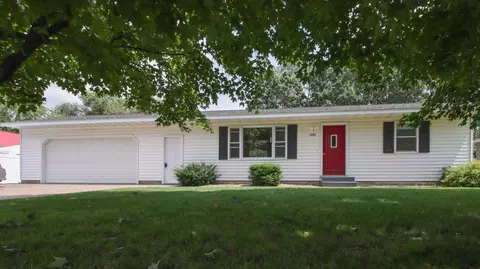 3331 Edwards St, Eau Claire, WI 54703