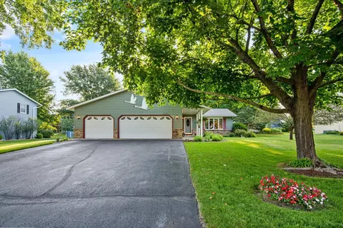 5306 Cottage Ave, White Bear Township, MN 55110