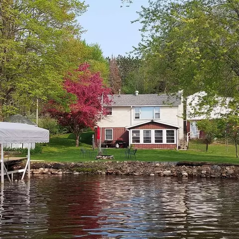 26923 Legend St, Mora, MN 55051