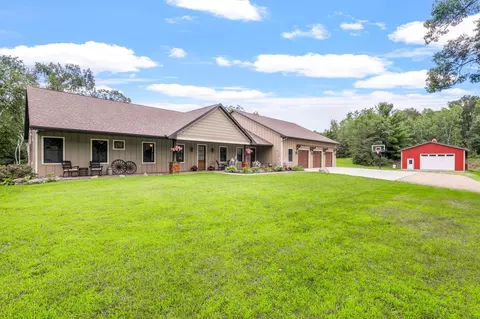 576 180th Ave, Somerset, WI 54025