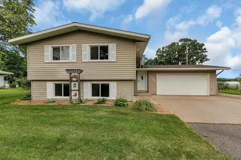 1849 Oak Rd, Saint Cloud, MN 56303