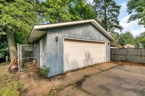 704 4th St SE, Willmar, MN 56201 photo 26