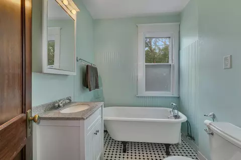 704 4th St SE, Willmar, MN 56201 photo 23