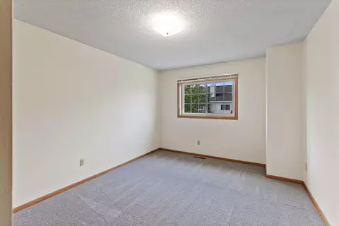 4102 Durham Ct #120, Eagan, MN 55122 photo 16