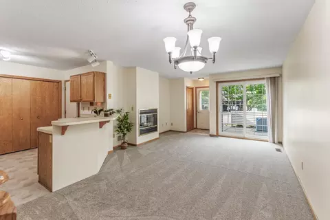 4102 Durham Ct #120, Eagan, MN 55122 photo 10