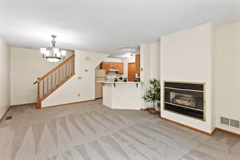 4102 Durham Ct #120, Eagan, MN 55122