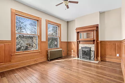 182 Kent St #3, Saint Paul, MN 55102