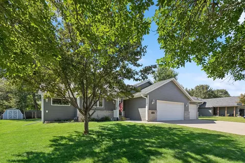1183 10th Ave N, Sauk Rapids, MN 56379