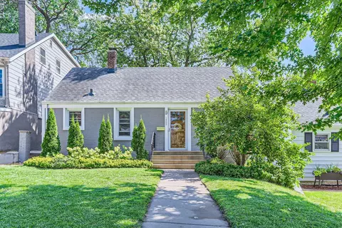 1968 Pinehurst Ave, Saint Paul, MN 55116