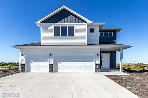 1106 60th Ave W, Fargo, ND 58078