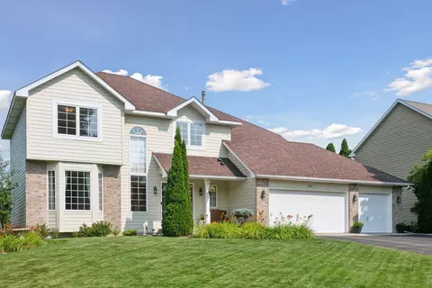 2555 Christian Pkwy, Chaska, MN 55318