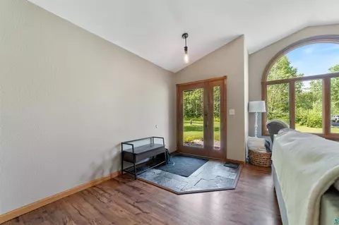3274 W Tischer Rd, Duluth, MN 55803 photo 12