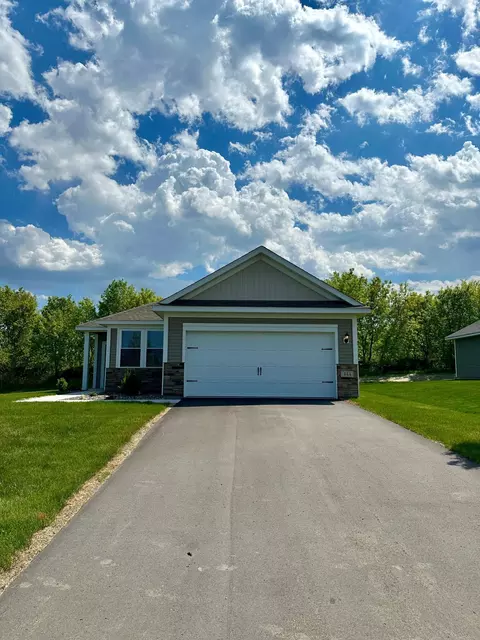 444 Wildflower Ln, Waverly, MN 55390