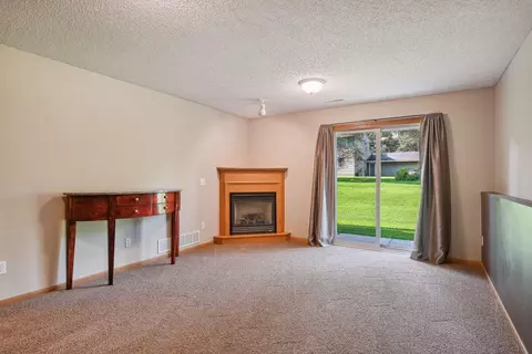 13457 Ximines Ln N, Champlin, MN 55316 photo 10