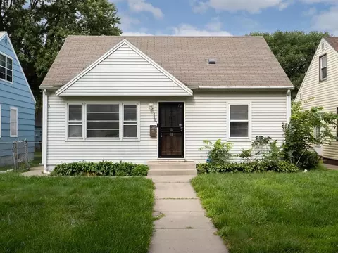 4907 Newton Ave N, Minneapolis, MN 55430