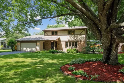 18020 27th Pl N, Plymouth, MN 55447