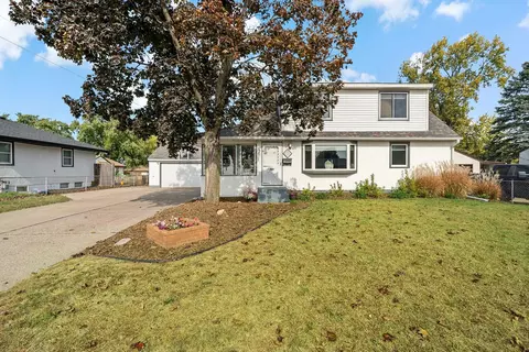 3843 72nd St E, Inver Grove Heights, MN 55076