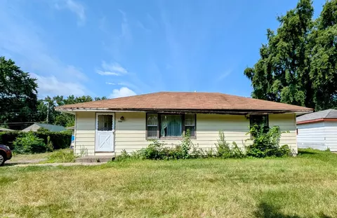 11800 Larch St NW, Coon Rapids, MN 55448