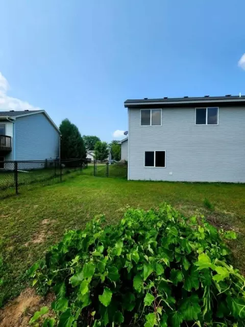 1007 Hilltop St, Braham, MN 55006 photo 6