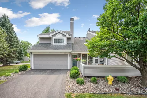 15710 24th Ave N #E, Plymouth, MN 55447